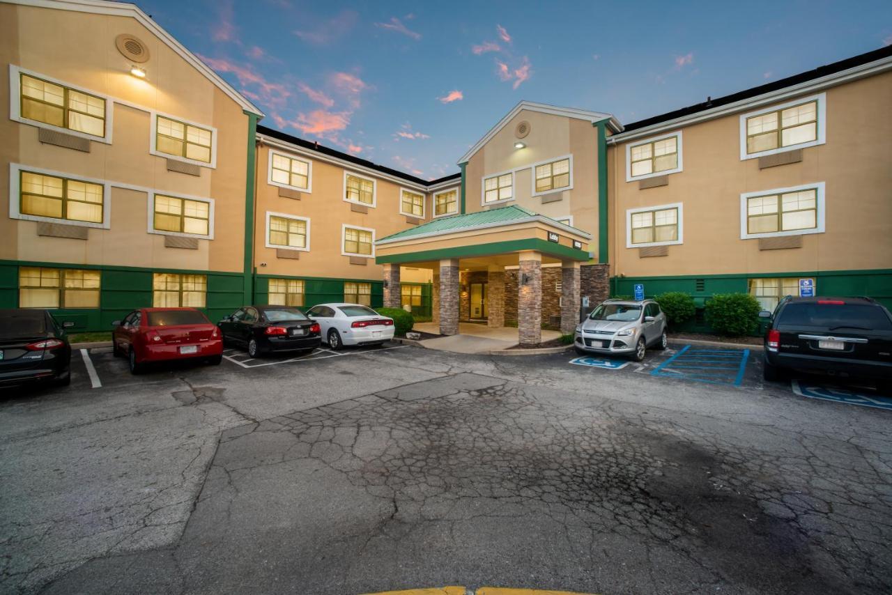 Hometowne Studios By Red Roof St. Louis - Airport/N Lindbergh เฮเซลวูด ภายนอก รูปภาพ